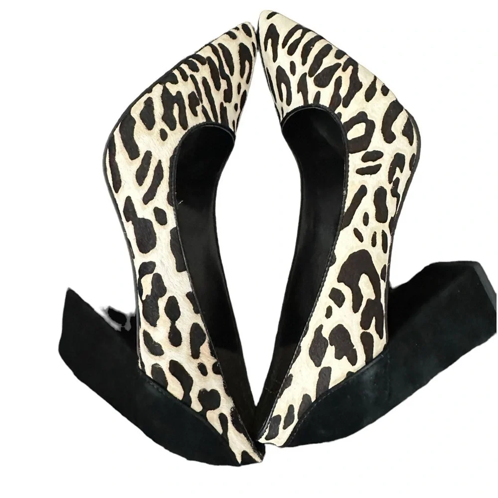 Bleecker & Bond Megan animal print pointed pumps size 7